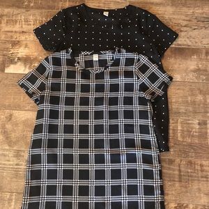 Bundle of 2 Old Navy tops EUC!